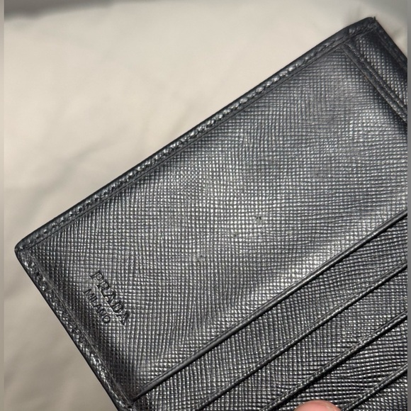 MENS PRADA TRI FOLD WALLET - Picture 6 of 16